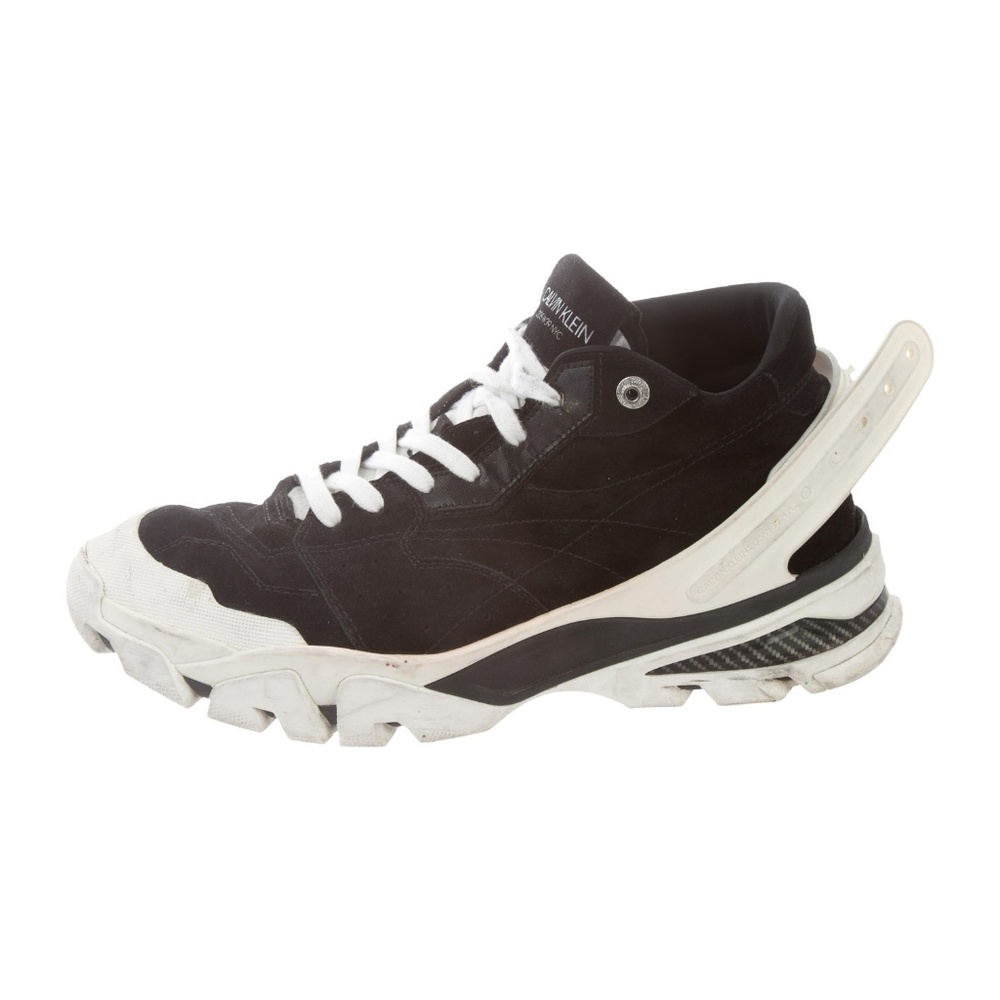 CALVIN KLEIN 205W39NYC